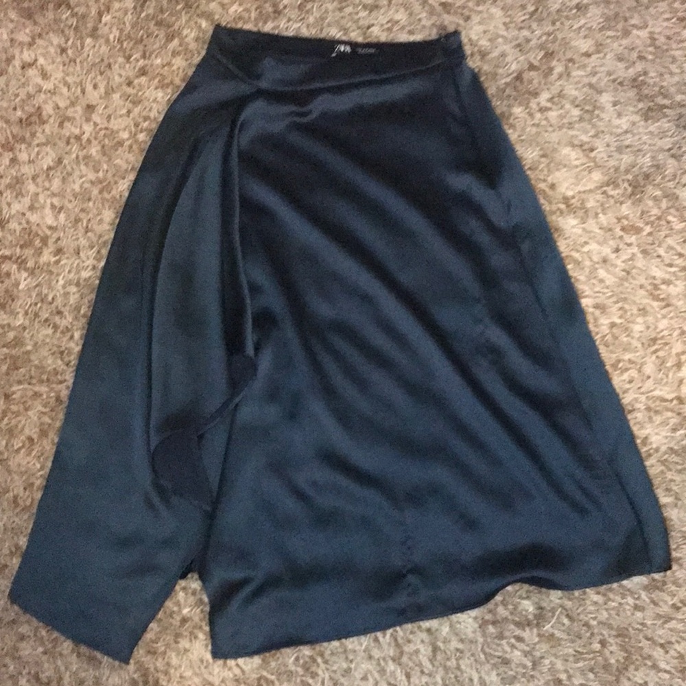 Zara midi skirt